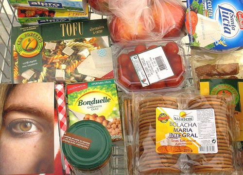 Figure 1. Juliadeb goes shopping.